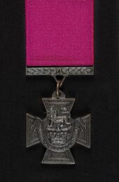 Remarkable Courage: Double Victoria Cross Winners